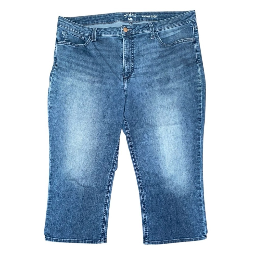 LEES Denim Distressed Stretchy Mid-Rise Capri Jeans Blue Size 18